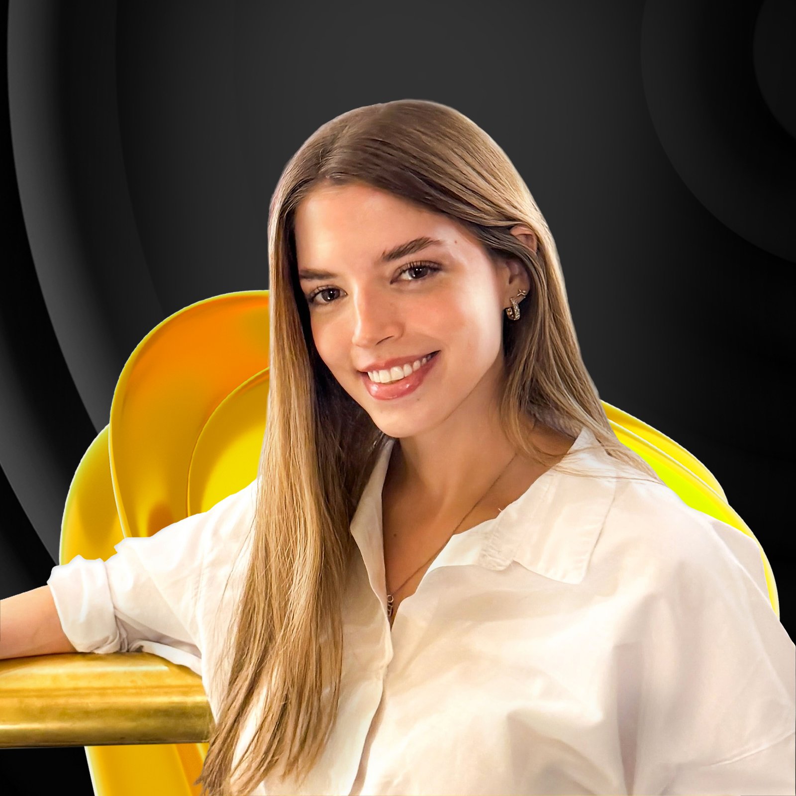 Brenda Bertolucci - Social Media Manager at Hoopdesk